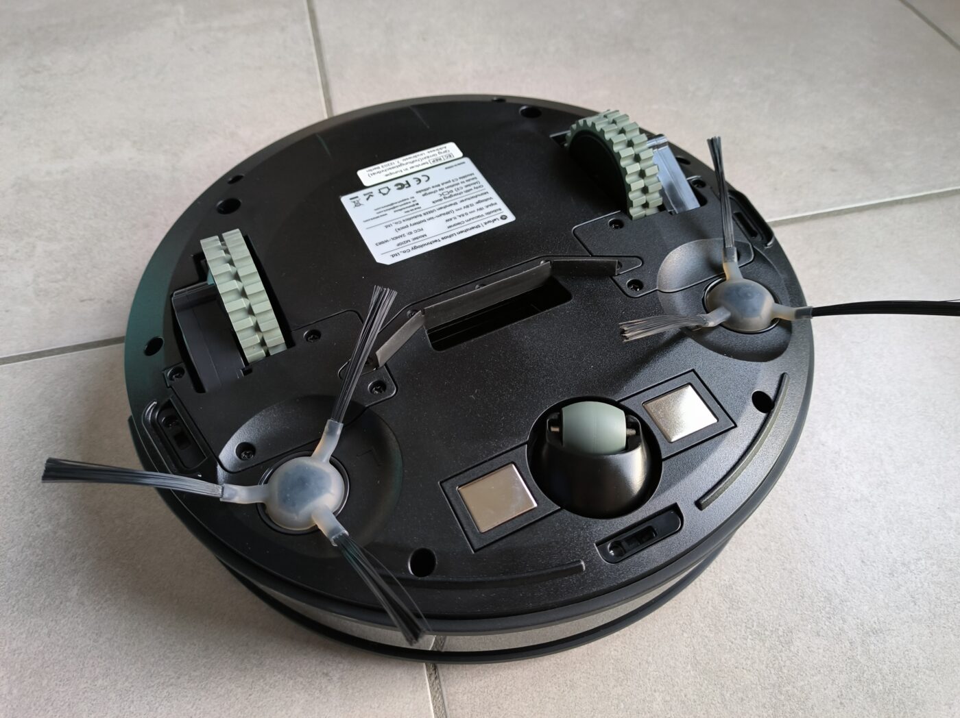 Lefant M210P robot vacuum cleaner test / full review